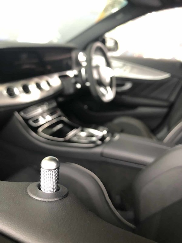 Location mercedes à paris et en ile de france : efficace pour assister à de grands évènements