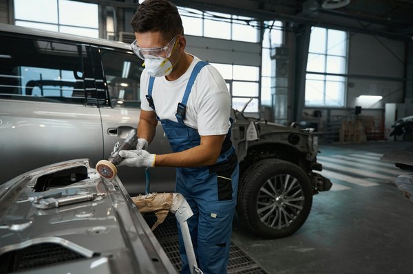Recherche carrossier pas cher vers Meaux pour accéder à divers services